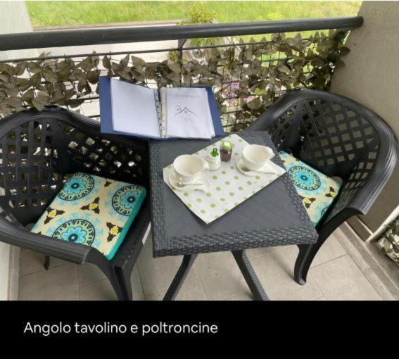 Vitinia Dolcecasaleogiu Con Parcheggio Coperto Gratuito 아파트 외부 사진